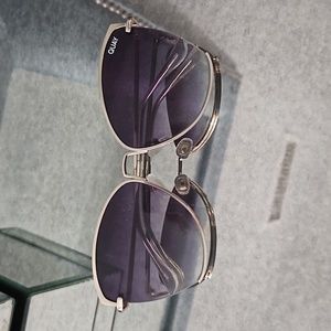 Gently used Quay sunglasses just like new